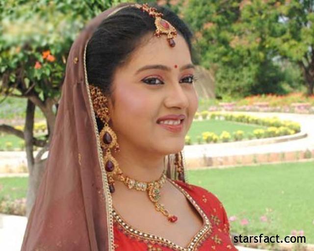 Barsha Priyadarshini Height, Weight, Age, Affairs, Wiki & Facts