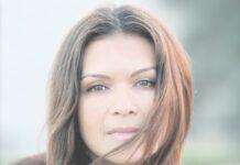 Nia Peeples