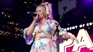 Hailey Whitters Takes the Stage: A Tour to Remember