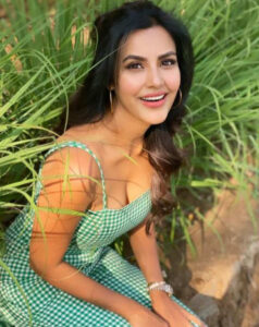 Priya Anand Priya Anand