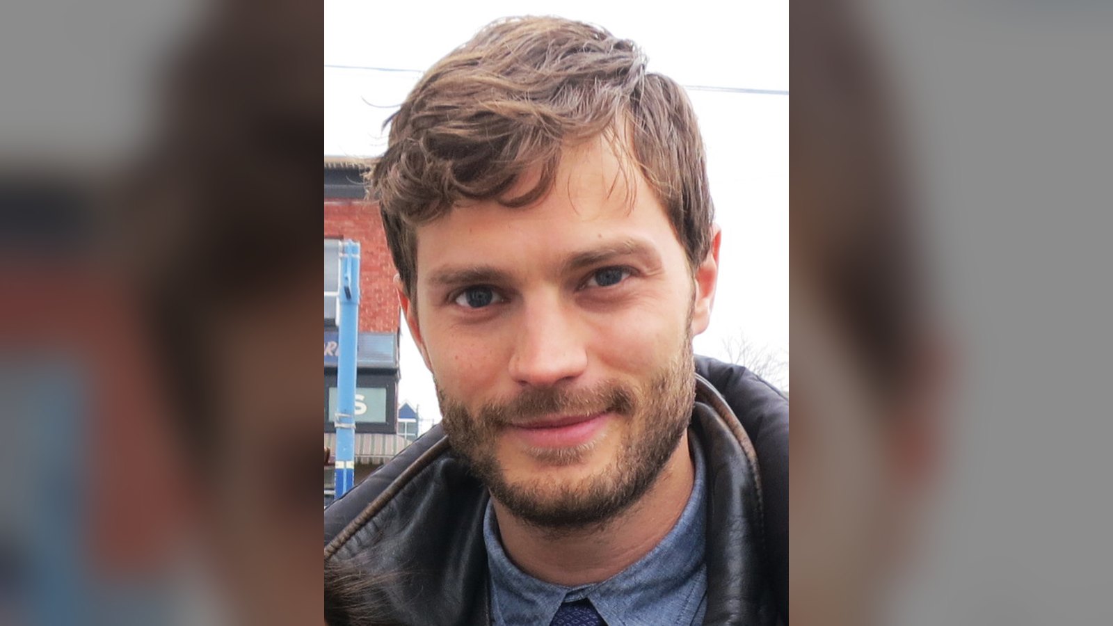 Jamie Dornan addresses the pressure of replacing Viggo Mortensen as Aragorn